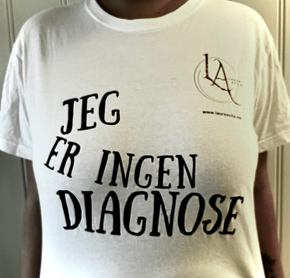T-skjorte, "Jeg er ingen diagnose" (MERK: Begrenset opplag!)